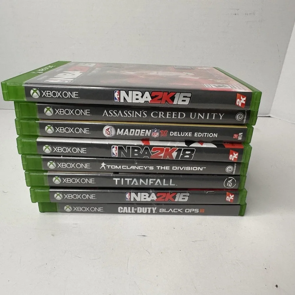 Microsoft Xbox One Game Lot 8 NBA 2K16 2K18 Madden COD Black Ops III Titanfall